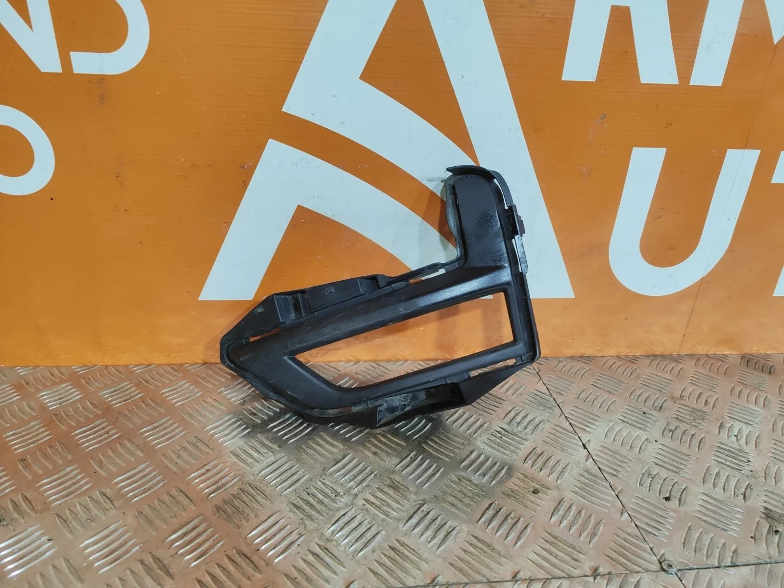 Окантовка птф Nissan X-Trail 2017-2022 3 T32