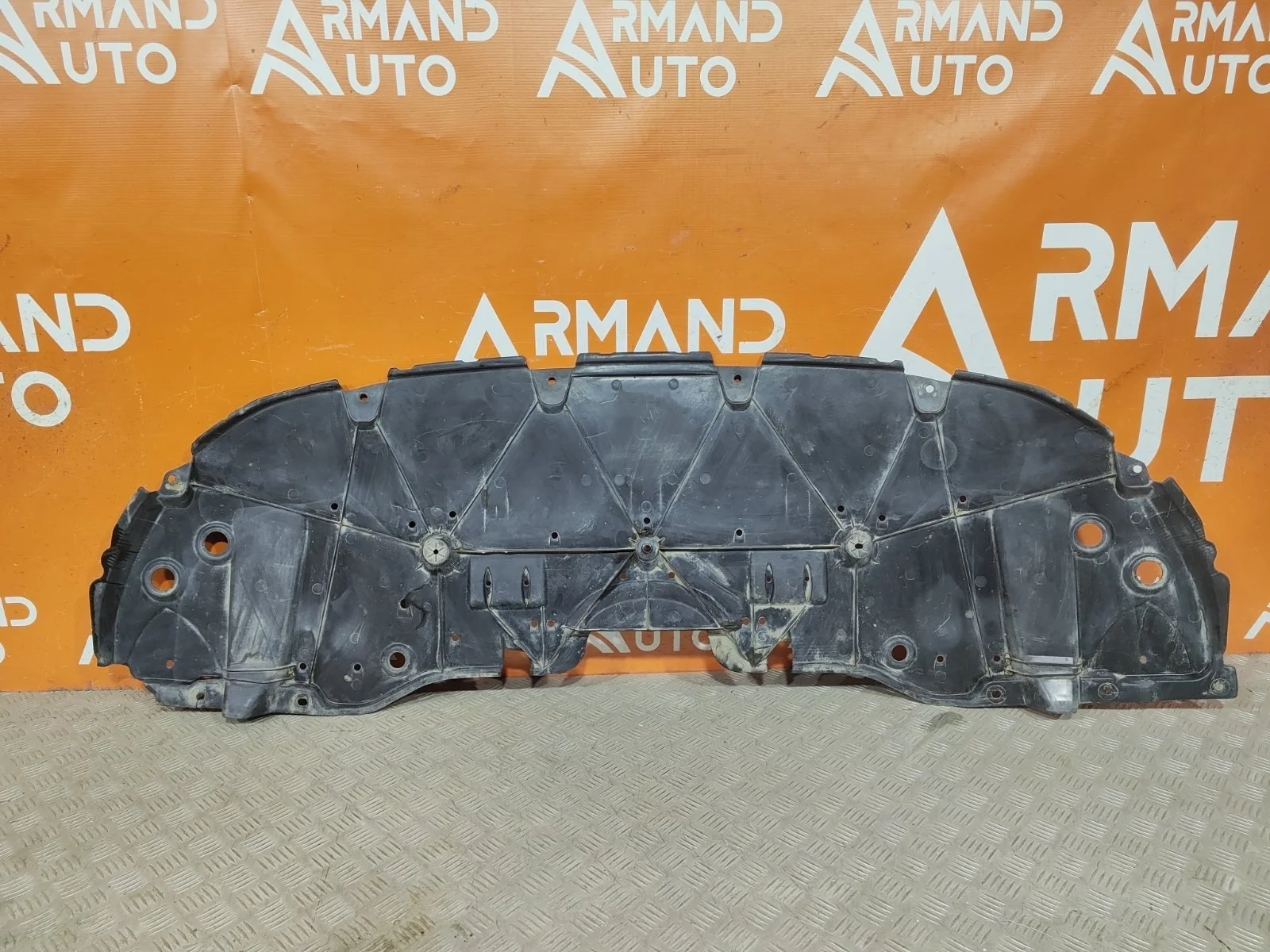 Пыльник бампера Toyota Camry 2020-нв 8 XV70