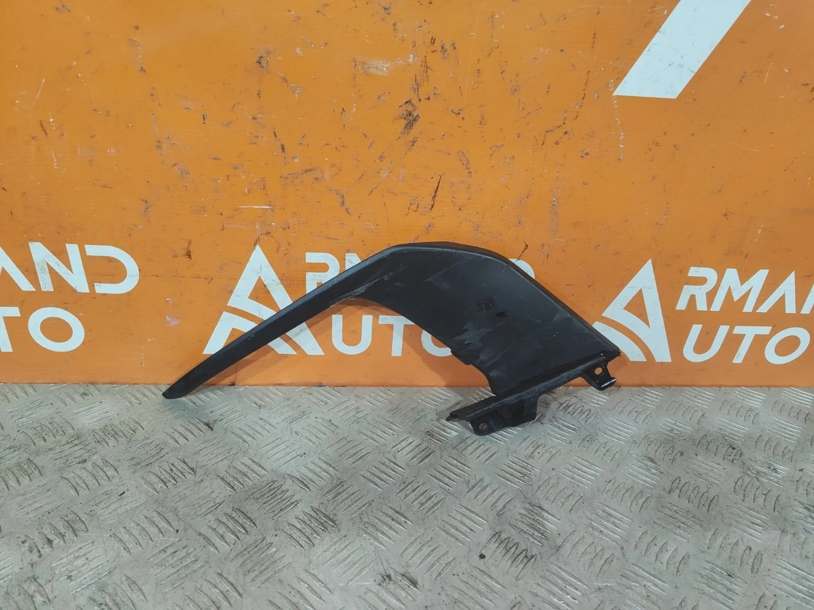 Накладка бампера нижняя Mitsubishi ASX 2016-2020 GA0