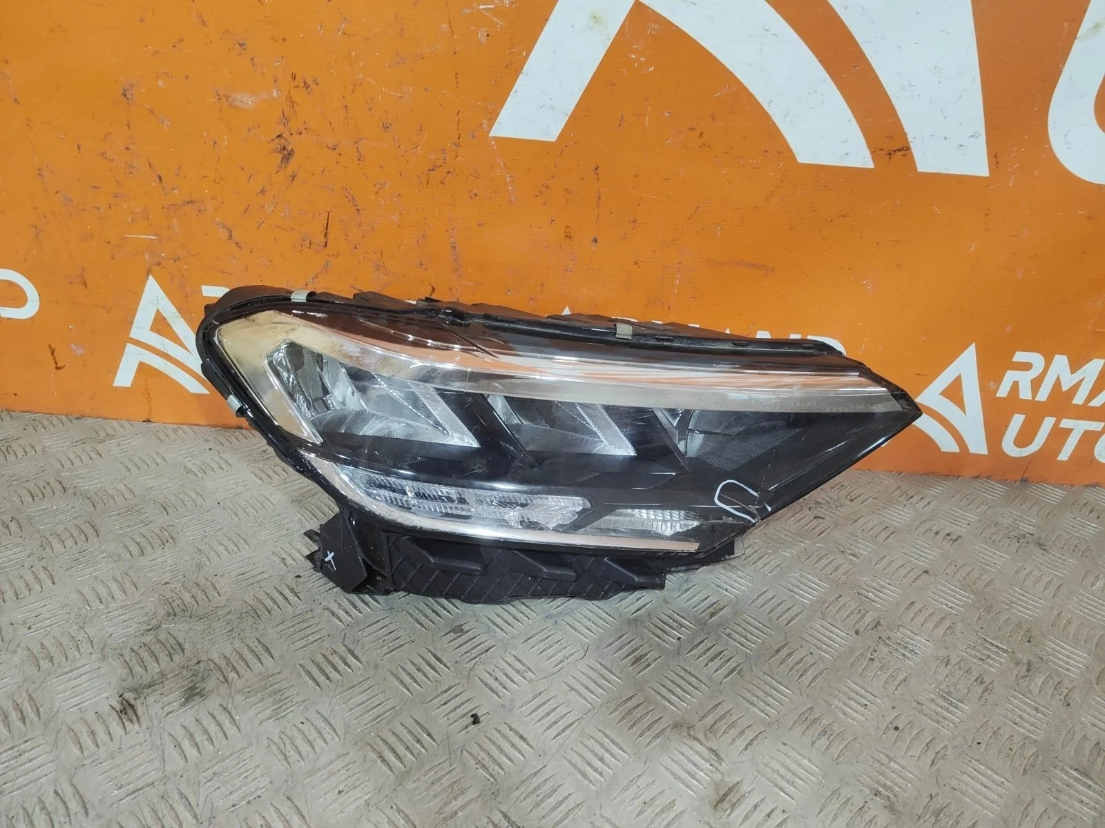 Фара Volkswagen Polo 2020-нв 6