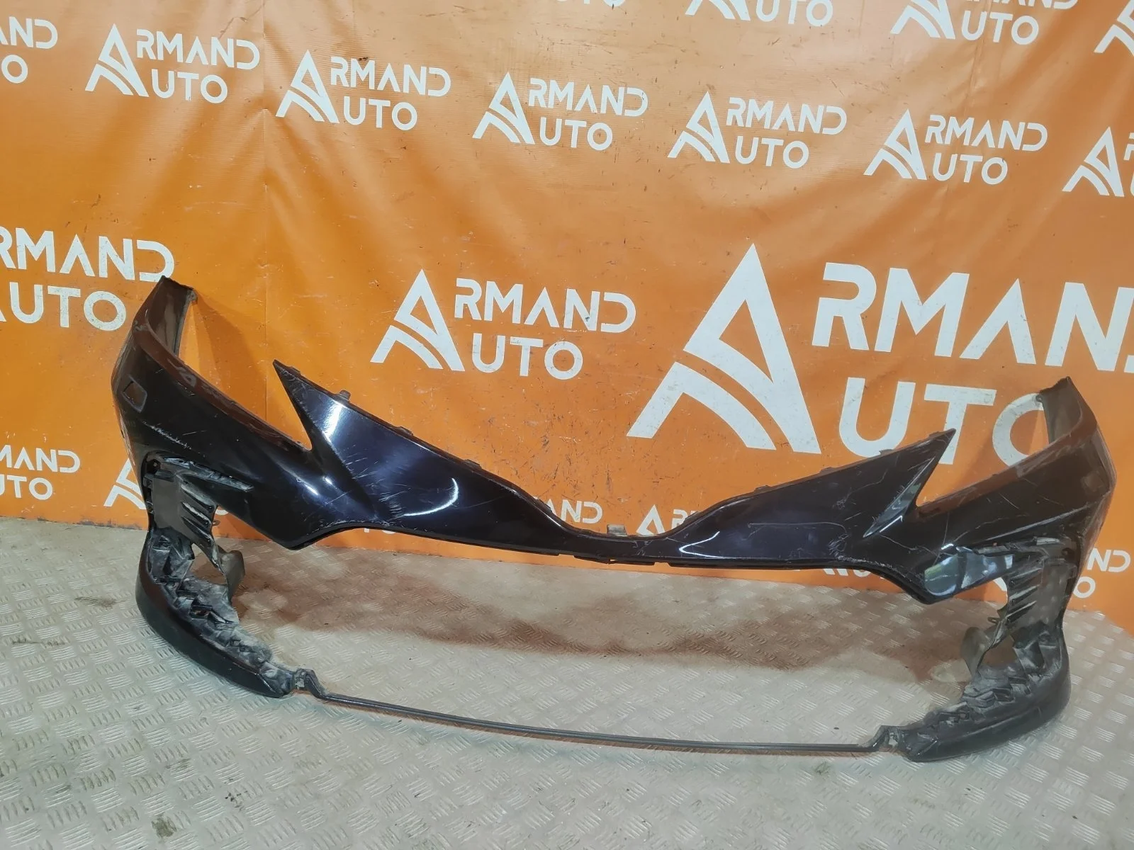 Бампер Toyota Camry 2020-нв 8 XV70