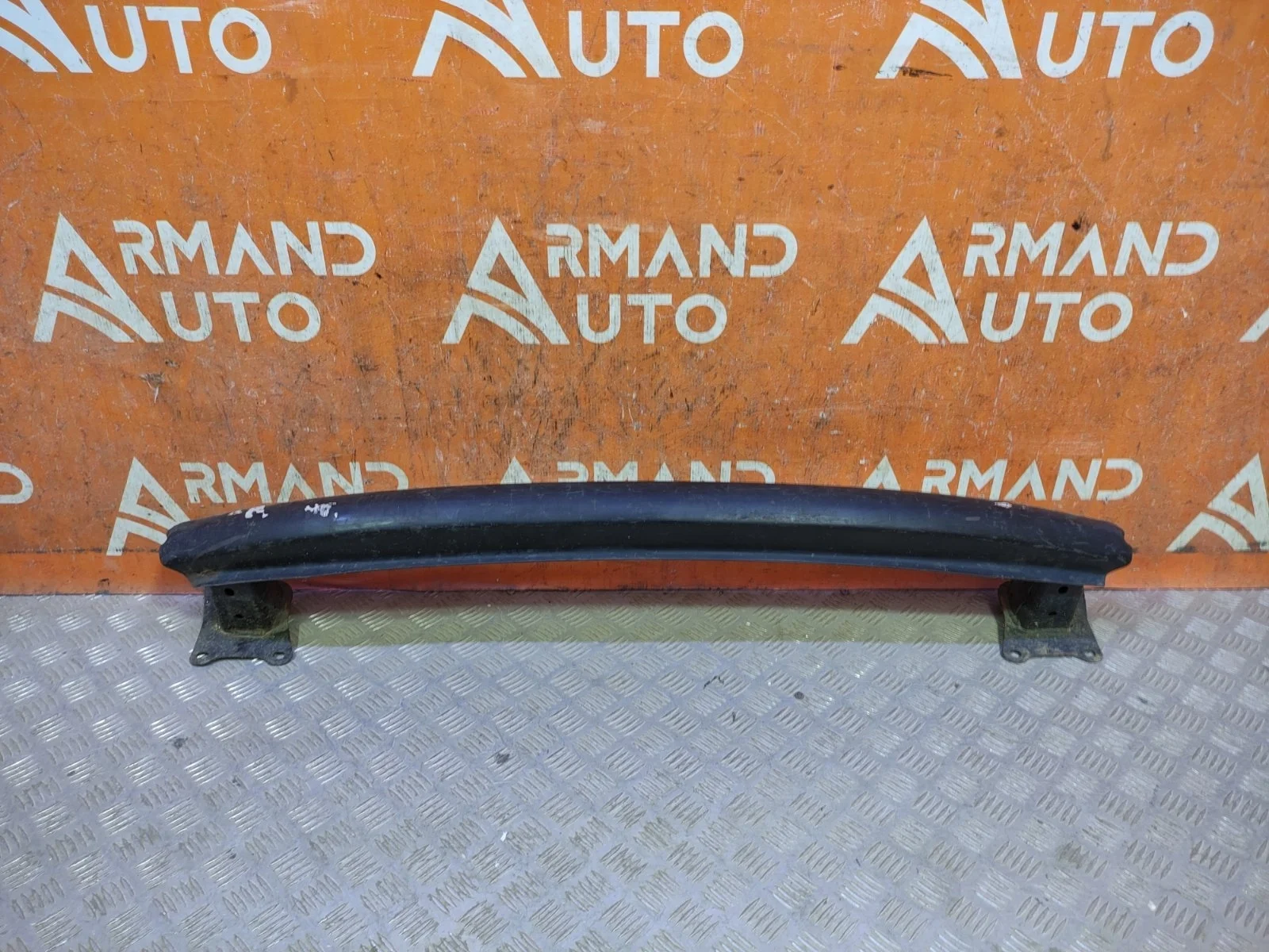 Усилитель бампера Skoda Octavia 2004-2013 A5 (1Z)