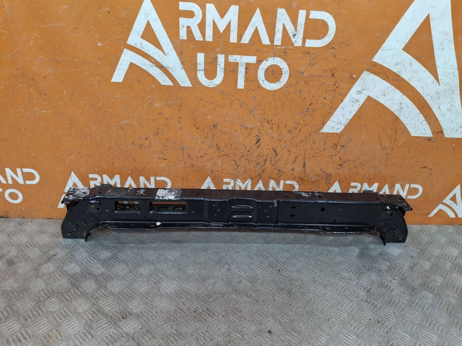 Панель передняя (суппорт радиатора) верхняя Hyundai Tucson 2015-2021 3