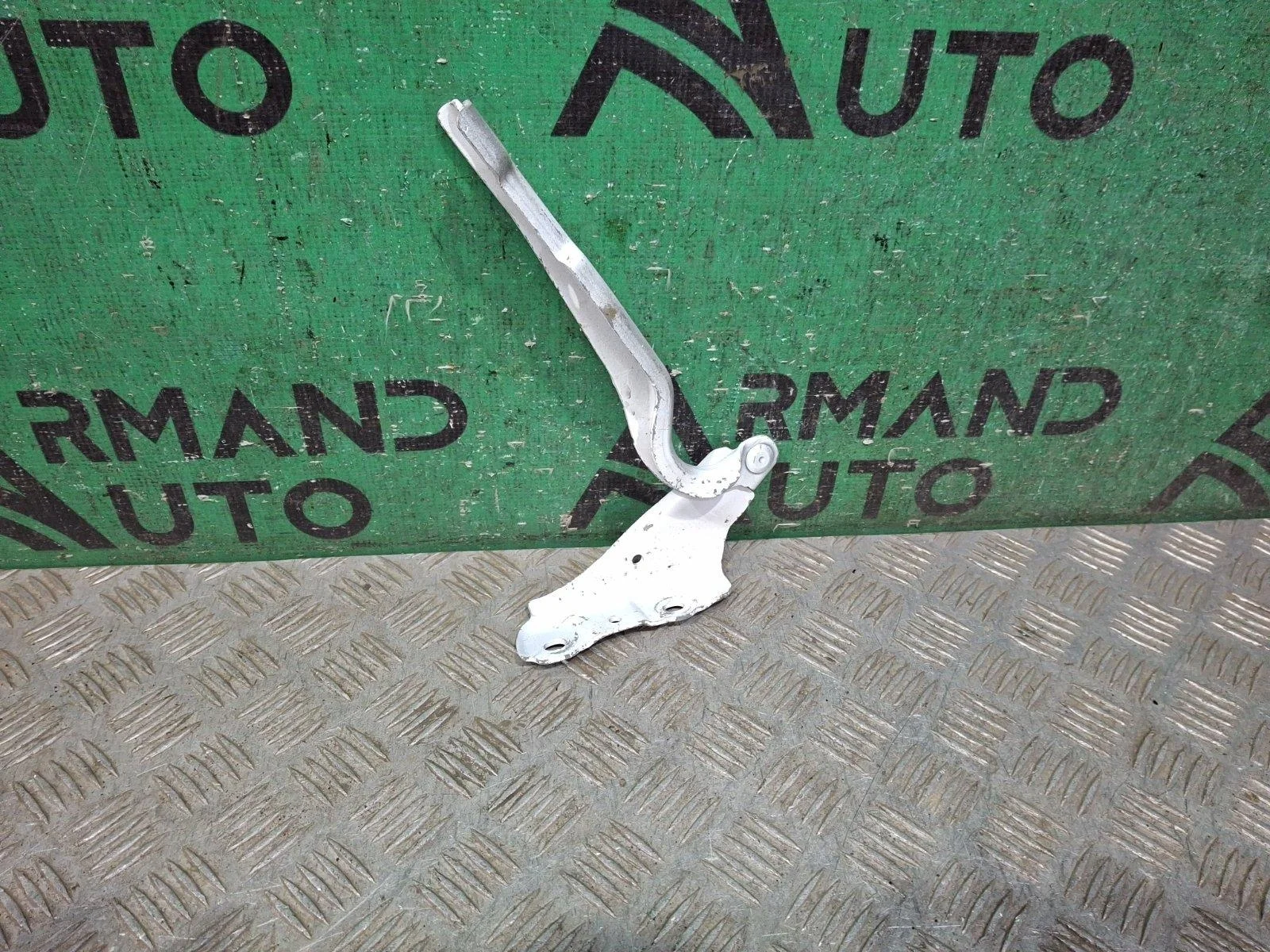 Петля капота Volkswagen Polo 2020-нв 6