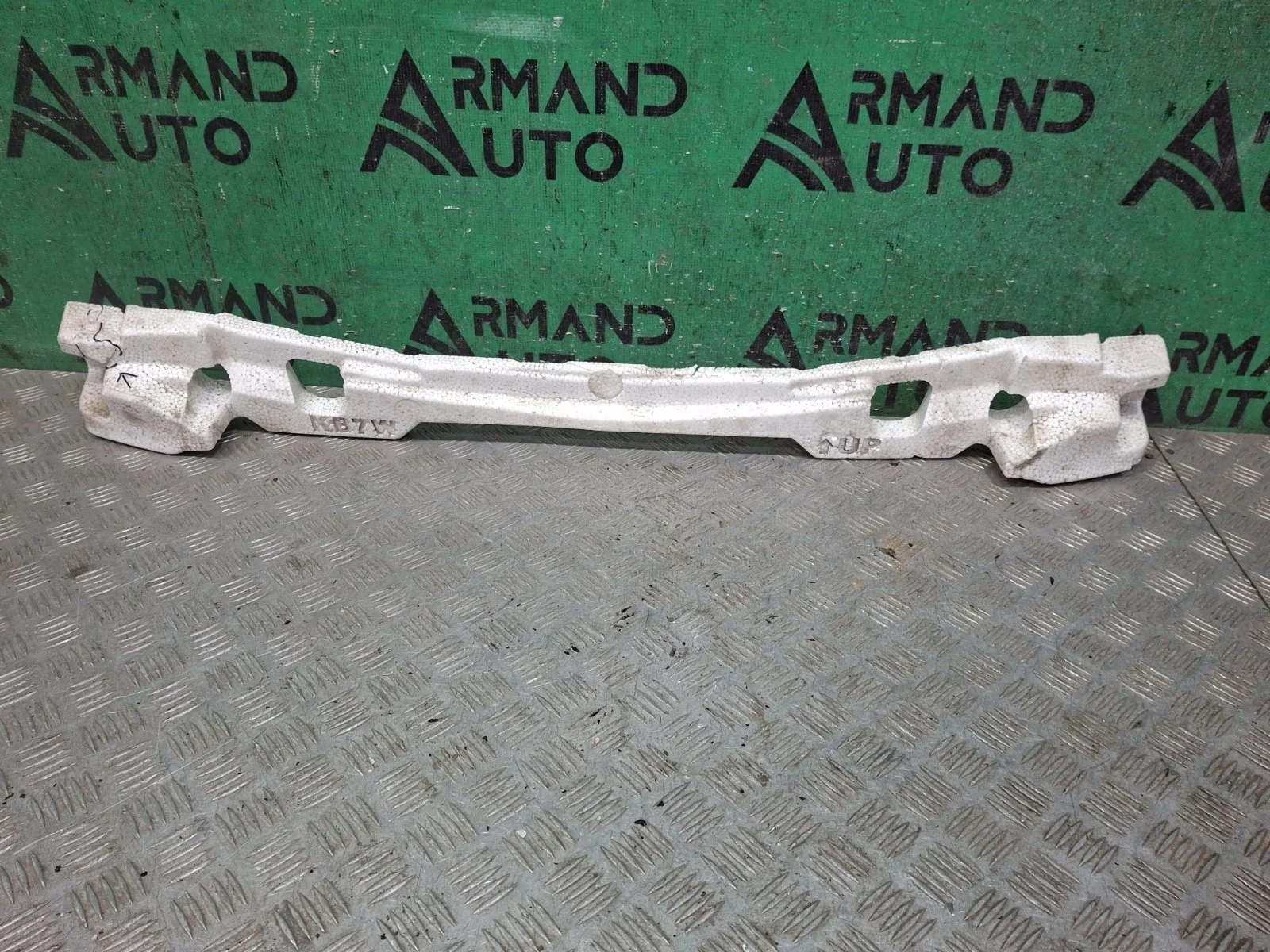 Абсорбер бампера Mazda CX-5 2017-нв