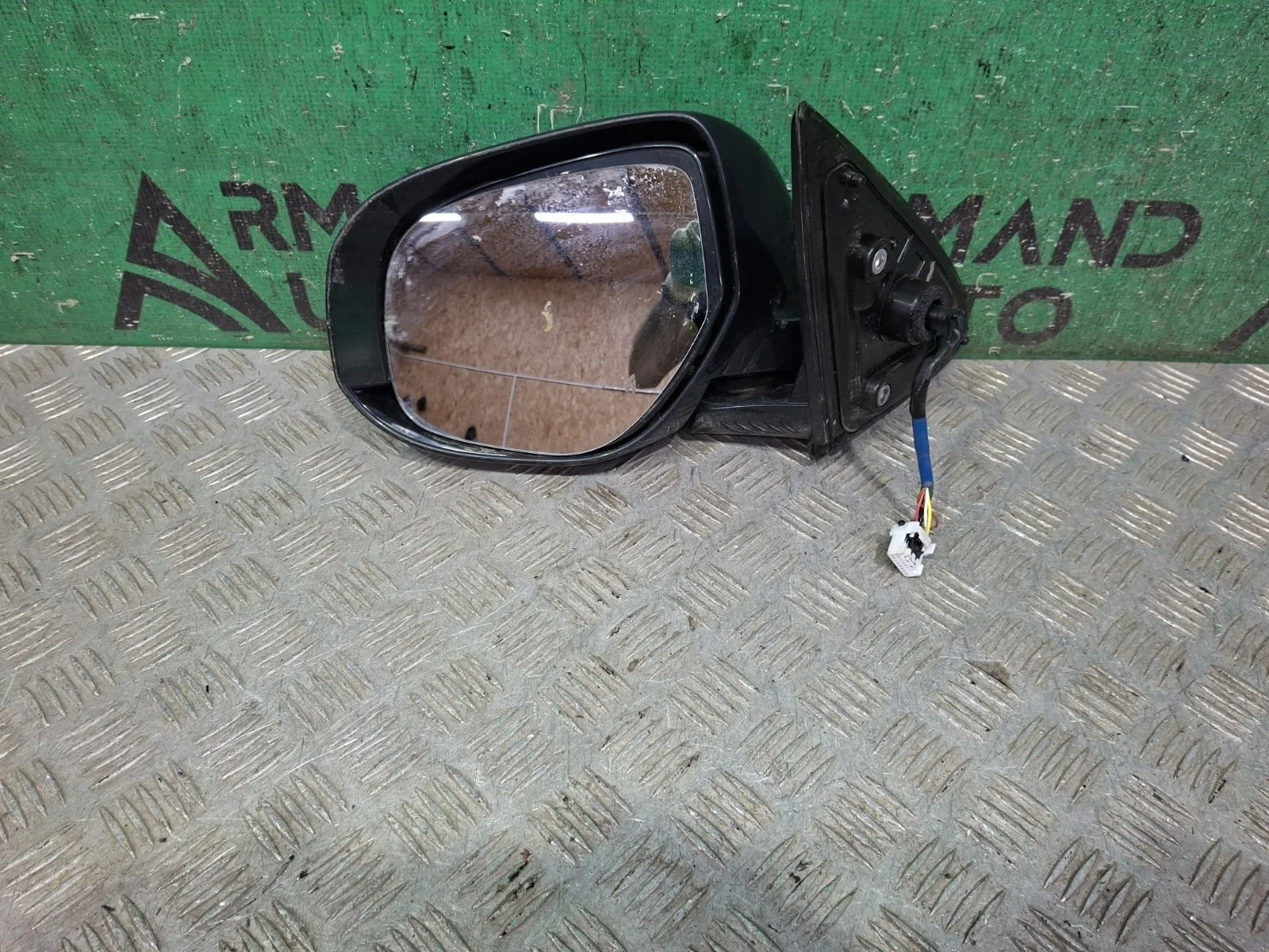 Зеркало Mitsubishi Outlander 2015-нв 3