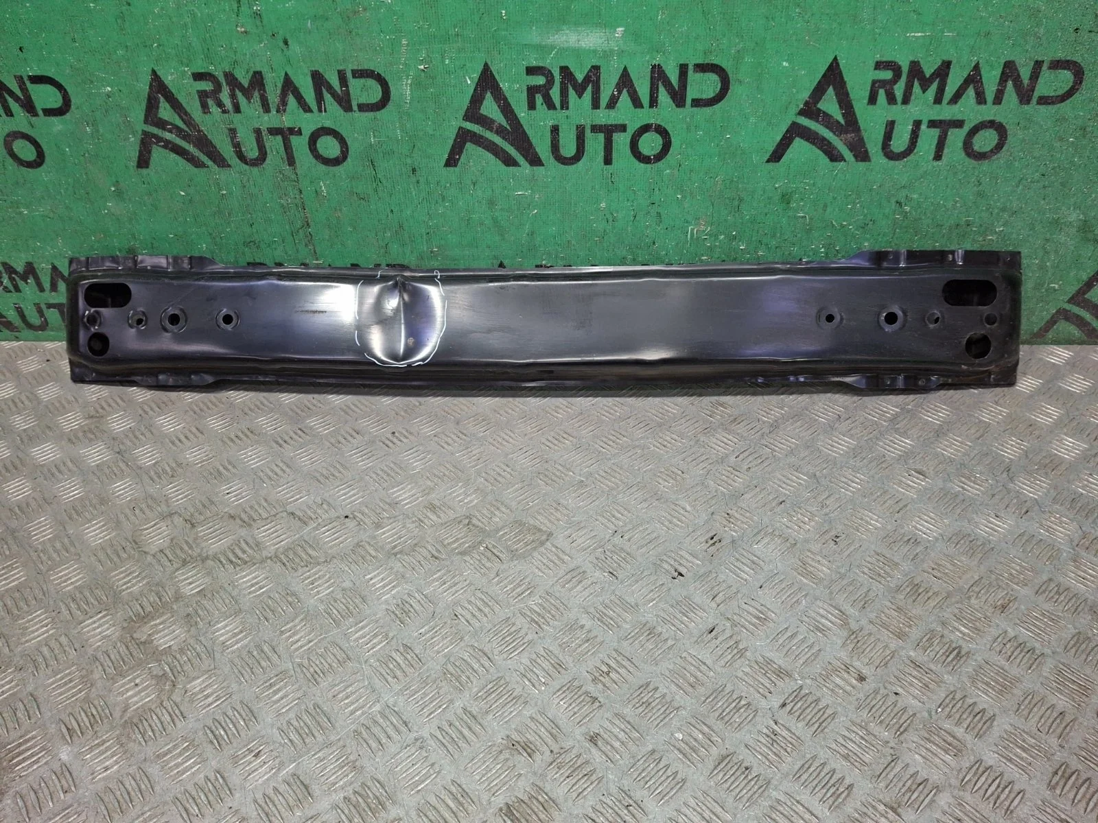 Усилитель бампера Toyota Camry 2017-нв 8 XV70