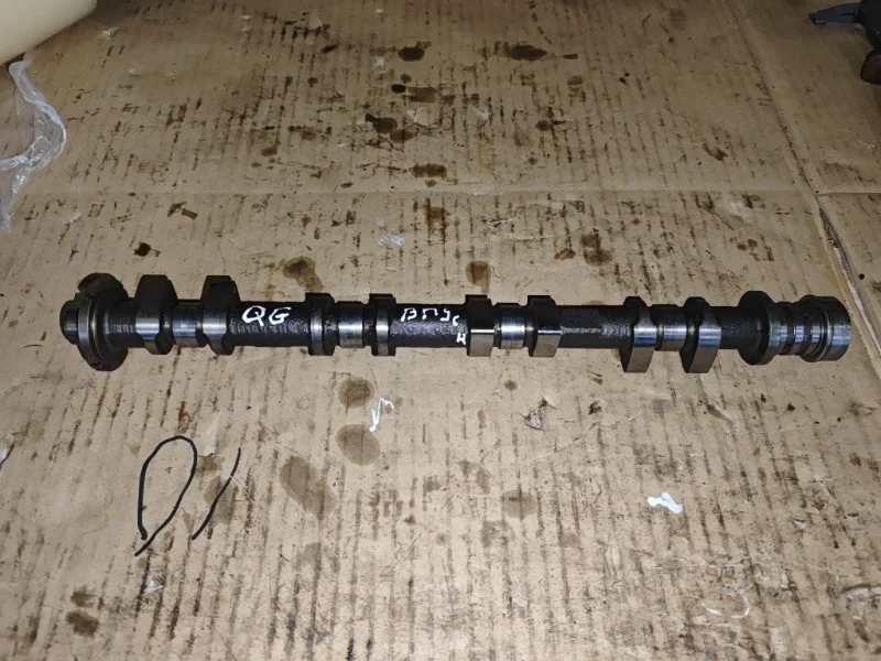 Распредвал Nissan Almera 2006 N16E