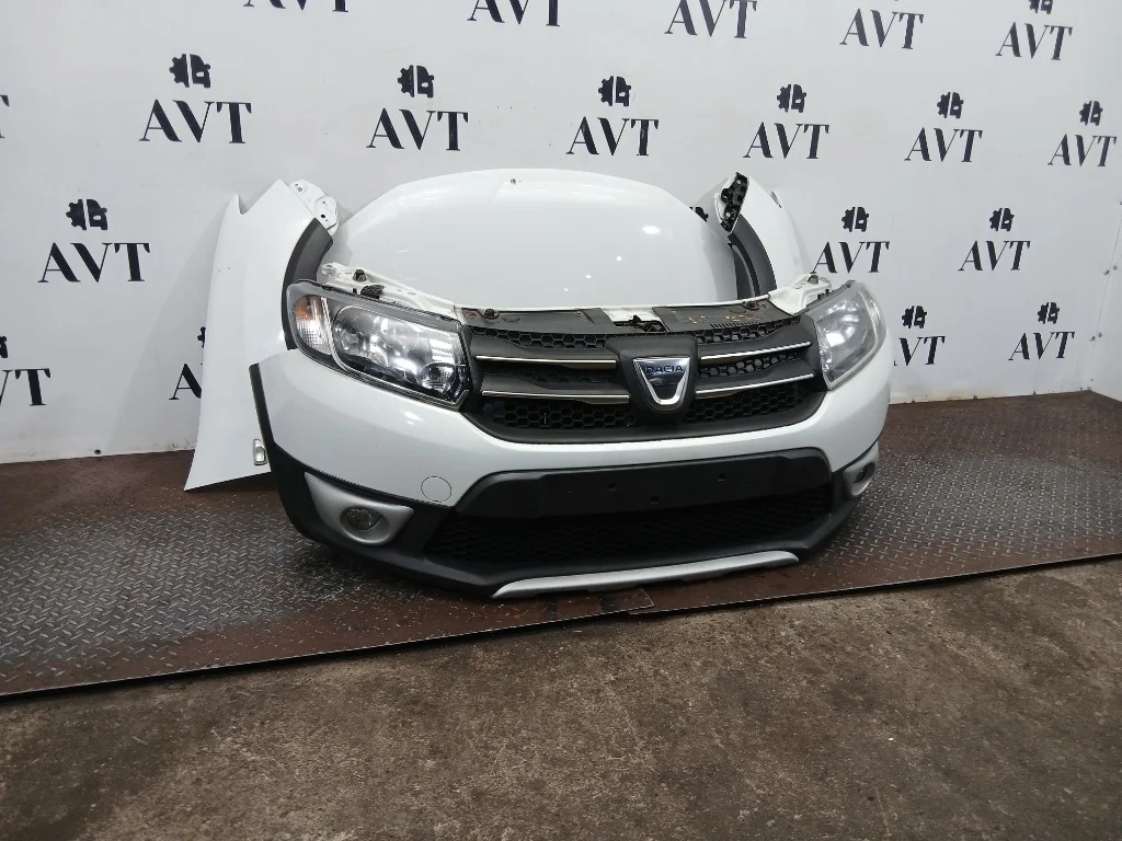 Ноускат (Nose Cut) Renault Sandero Stepway
