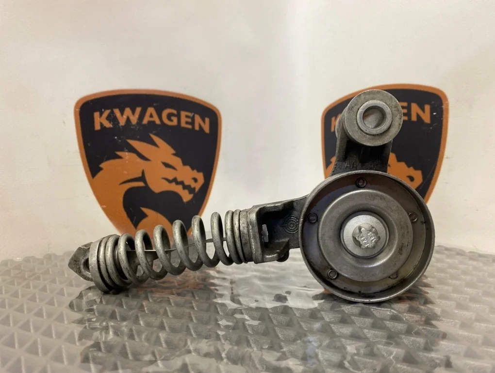 Ролик натяжной навесного оборудования Opel Astra 2011 J