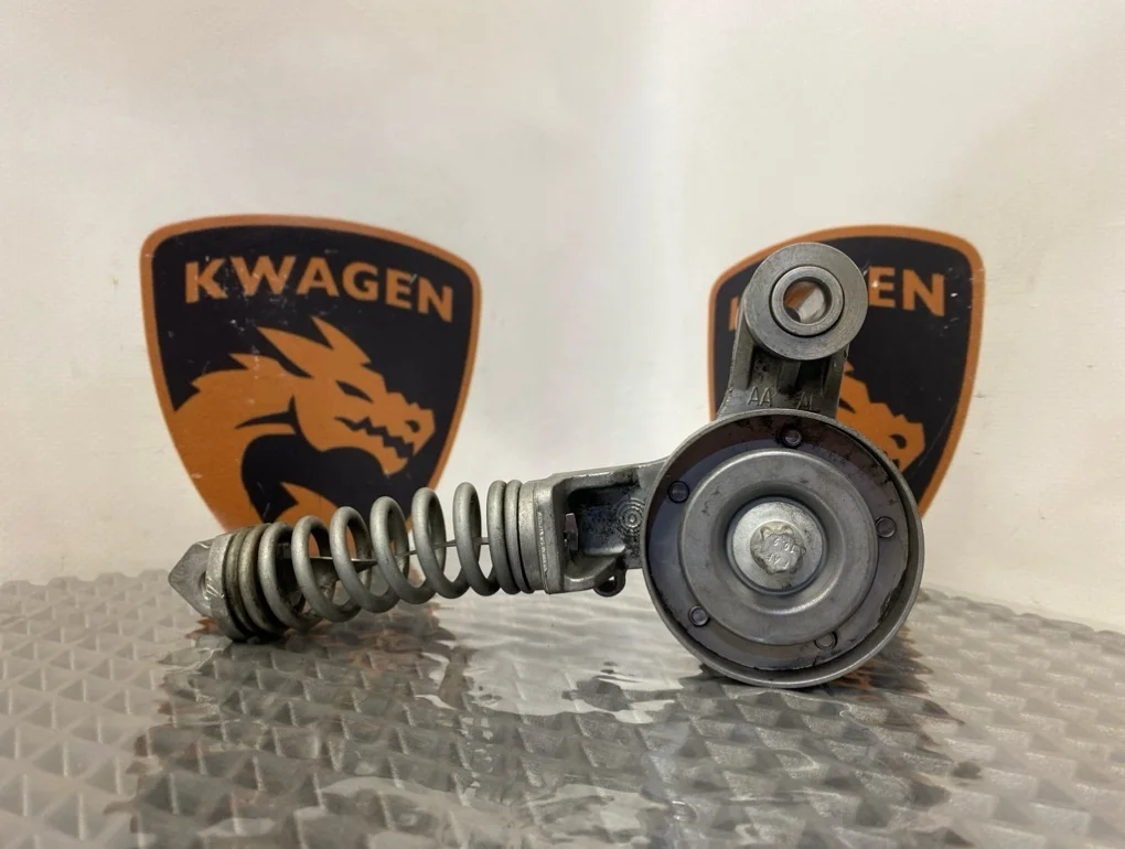 Ролик натяжной навесного оборудования Opel Astra 2011 J