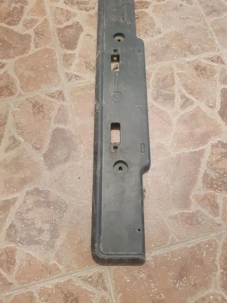 Накладка переднего бампера под номер Toyota Land Cruiser Prado 150 (2009—2013) 3.0