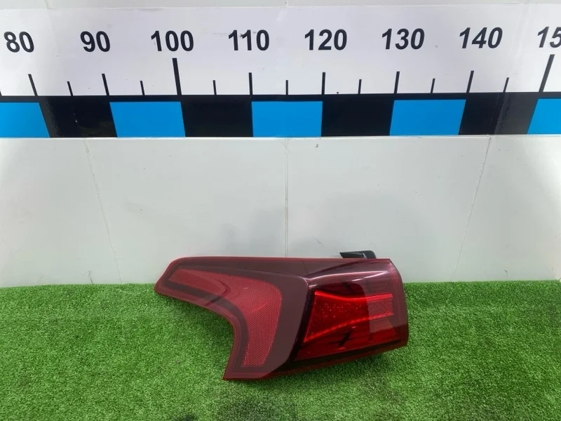 Фонарь Hyundai Santa Fe 2019 92401S1000 4 D4HB, задний левый