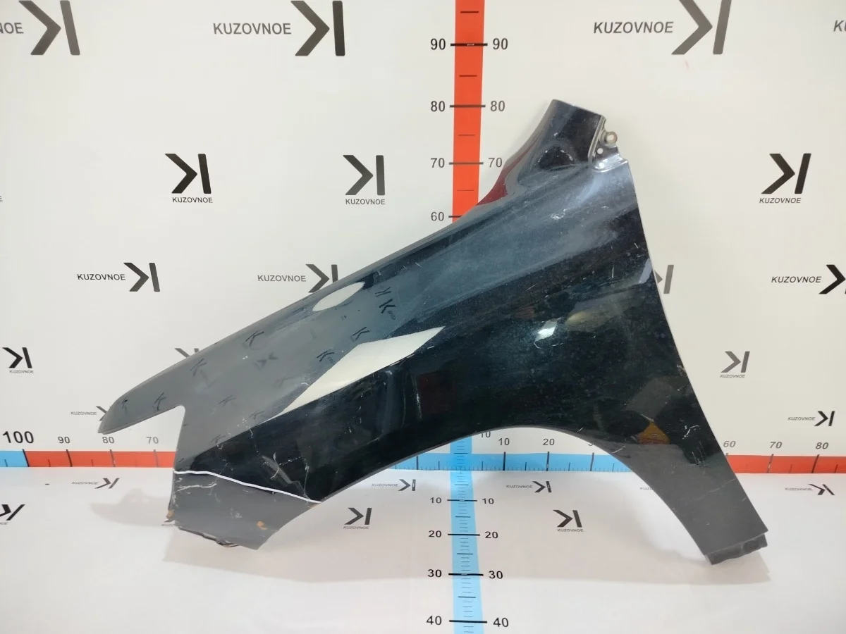 Крыло Toyota Land Cruiser 2015 J200