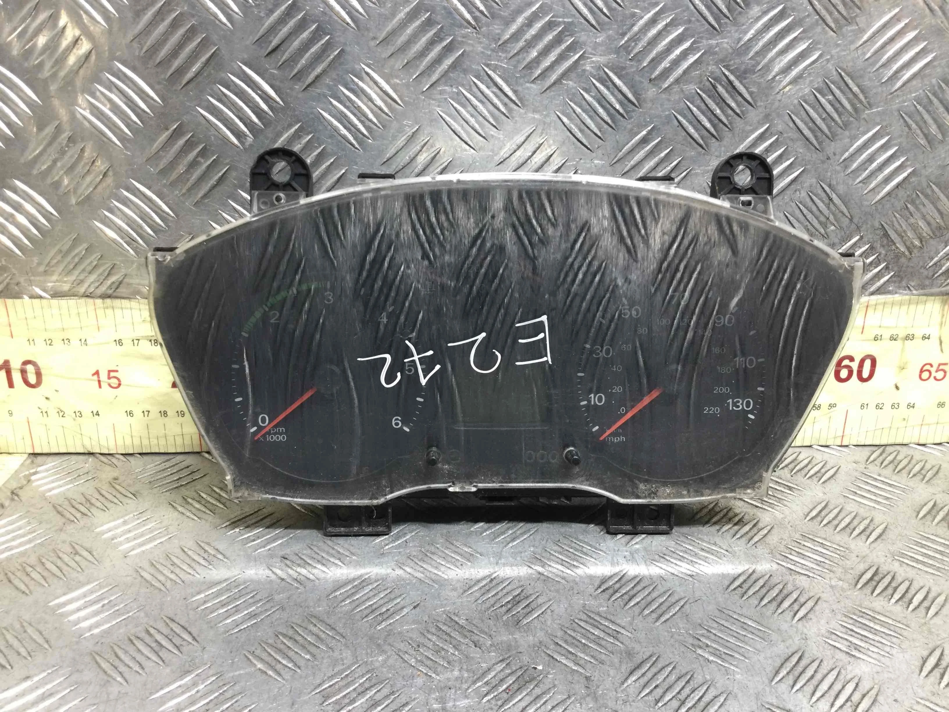 Щиток приборов (приборная панель) Ford Transit 3 поколение [рестайлинг] (2006-2013) дизель 2.2 TDCi Механика Микроавтобус