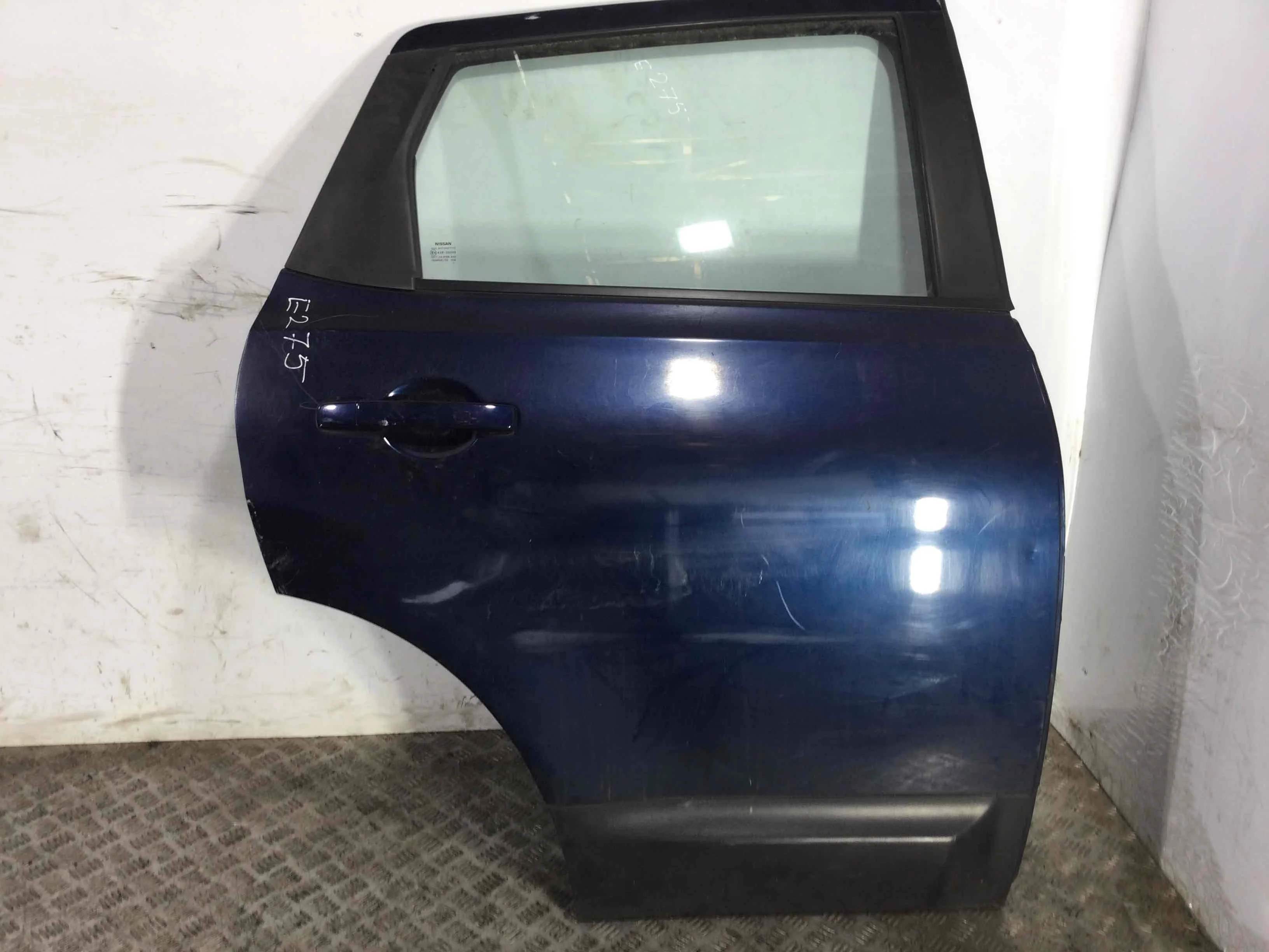 Дверь задняя правая Nissan Qashqai 1 поколение (2007-2010) бензин 2.0 i Автомат 5-дв, х/б