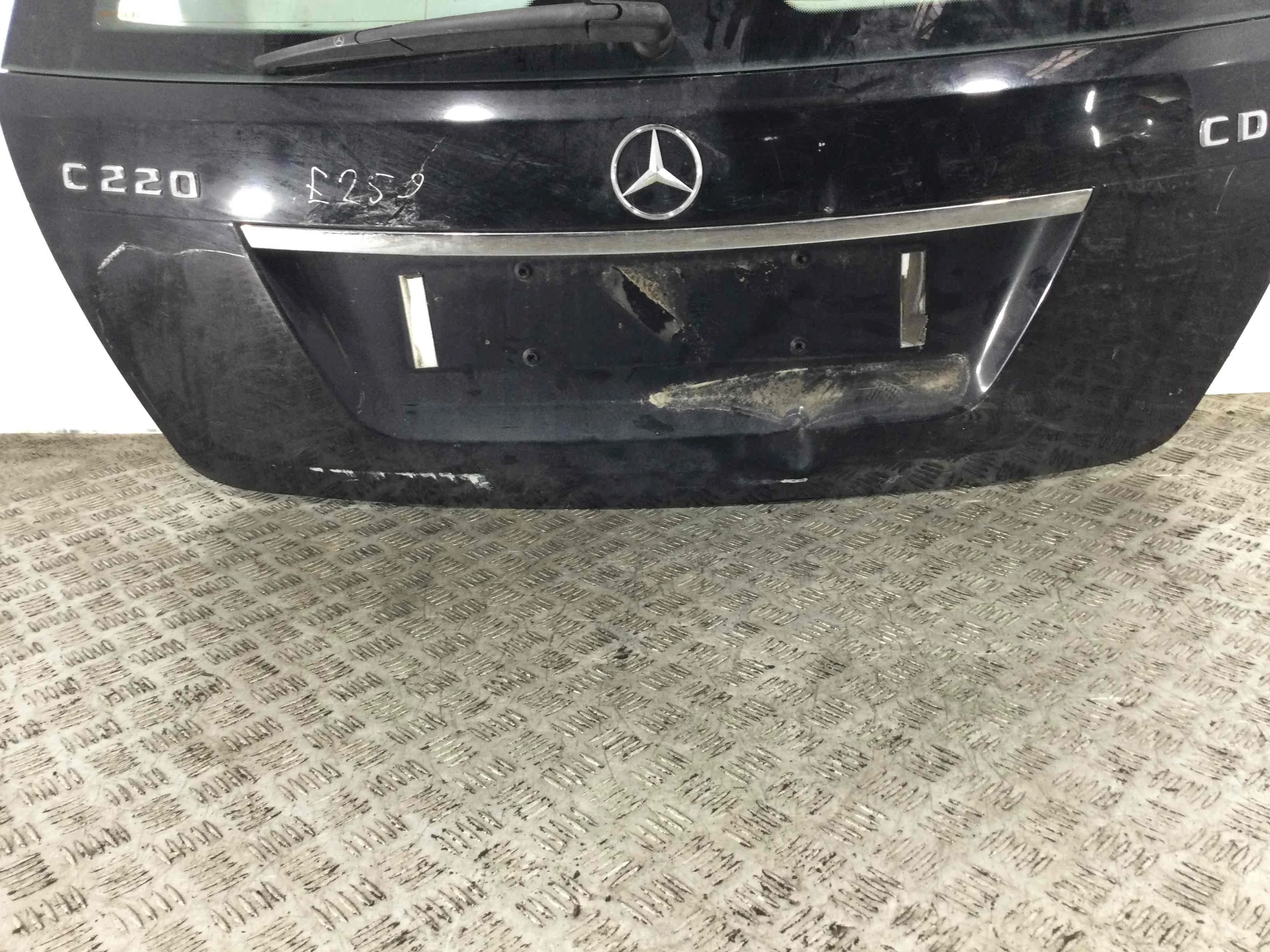 Крышка багажника (дверь 3-5) Mercedes C-klasse W204/S204 (2007-2012) дизель 2.2 CDI Автомат Универсал