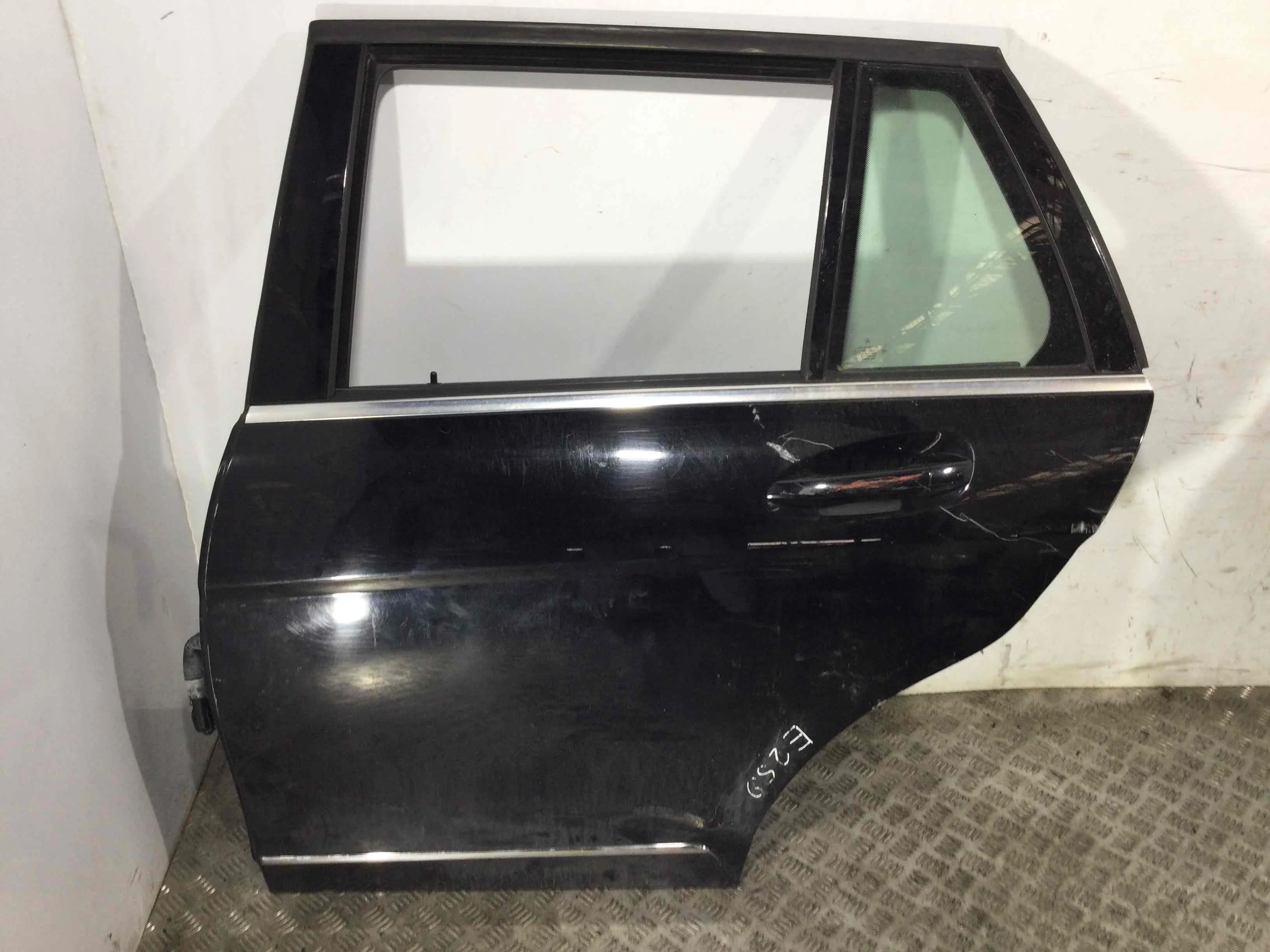 Дверь задняя левая Mercedes C-klasse W204/S204 (2007-2012) дизель 2.2 CDI Автомат Универсал