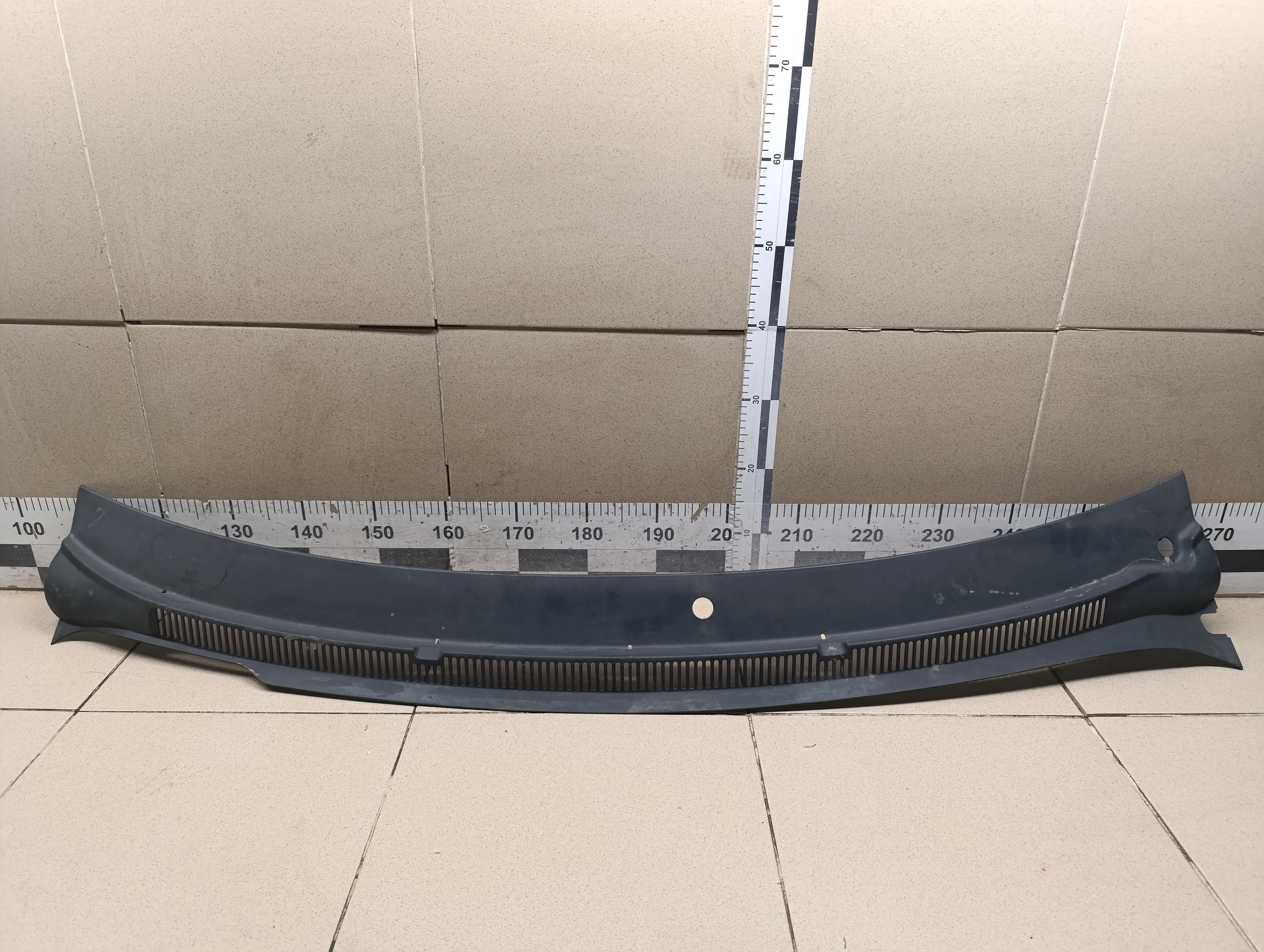 Решетка стеклооч. (планка под лобовое стекло) Transporter T5 2003-2015