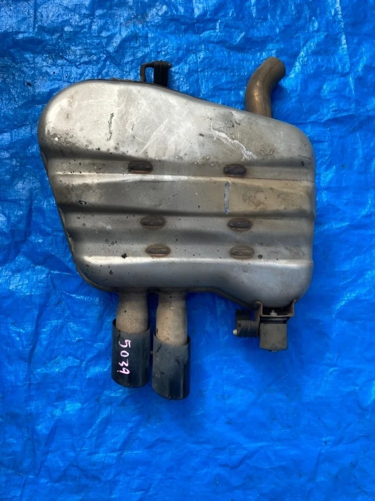 Выпускная система (глушитель) BMW 520i F10