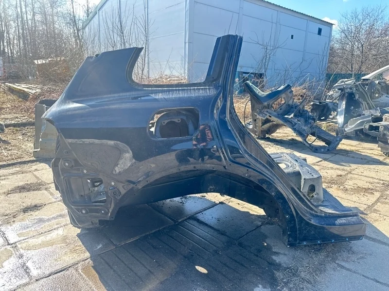 Крыло (четверть) VW Touareg 2 2010-2018 7P