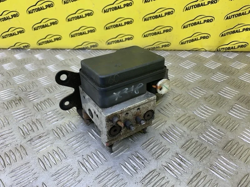 Блок ABS Toyota Hilux (2005-2015) 2005 4405071030 ПИКАП 3.0 D 1KDFTV