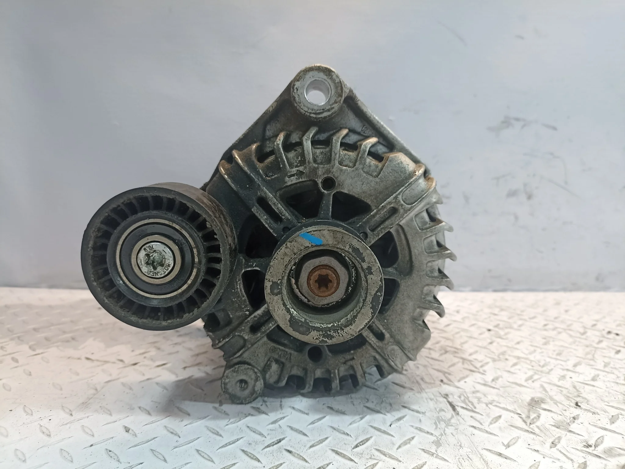 ГЕНЕРАТОР BMW 12317533469  DY1292Z