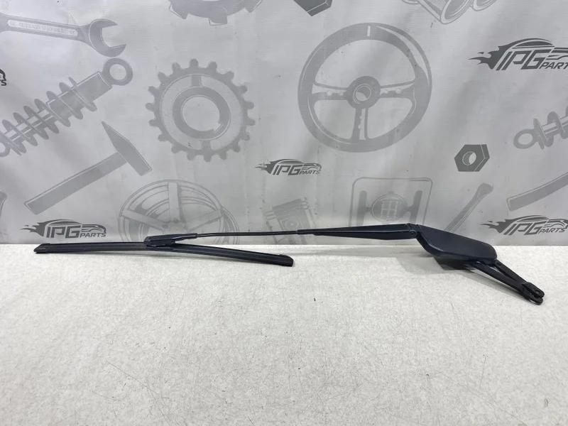 Поводок стеклоочистителя правый Mercedes-benz 2009 W164