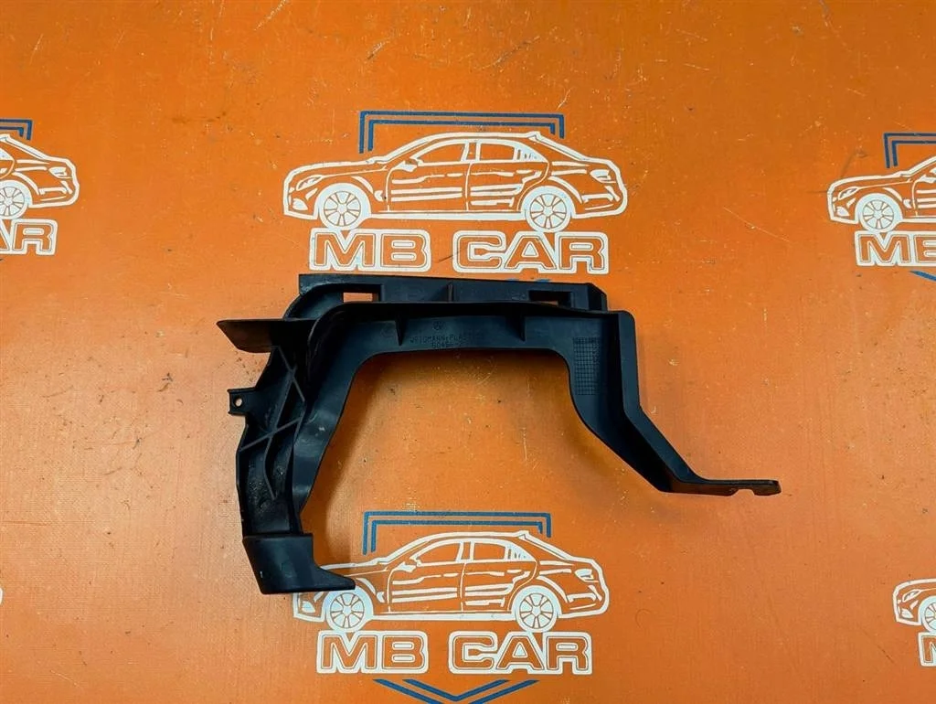 Кронштейн усилителя заднего бампера Mercedes-Benz