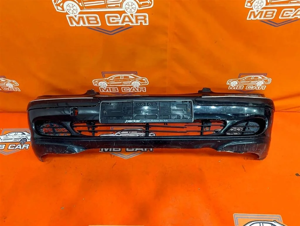 Бампер передний Mercedes-Benz