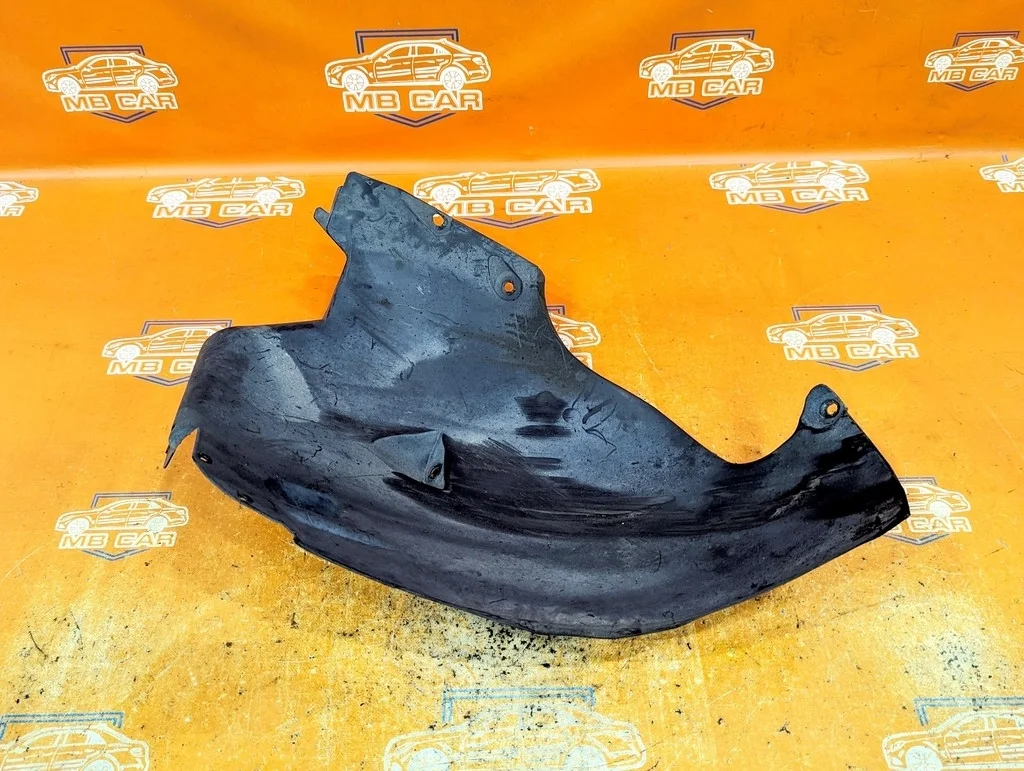 Подкрылок передний левый, задняя часть Mercedes-Benz