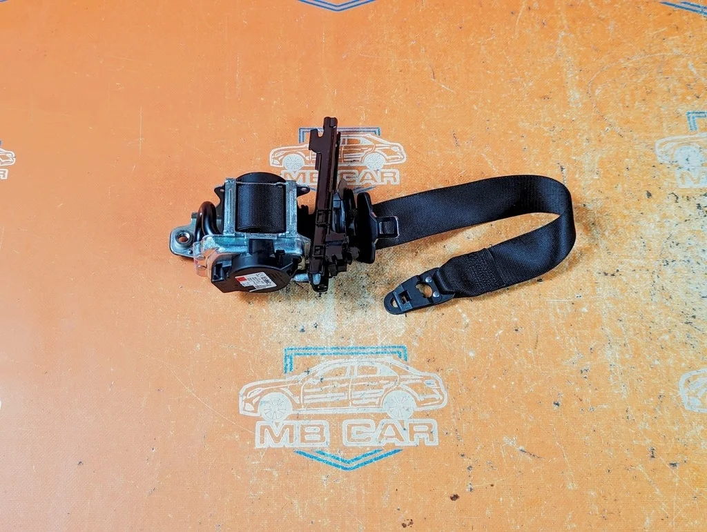 Ремень безопасности передний левый Mercedes-Benz