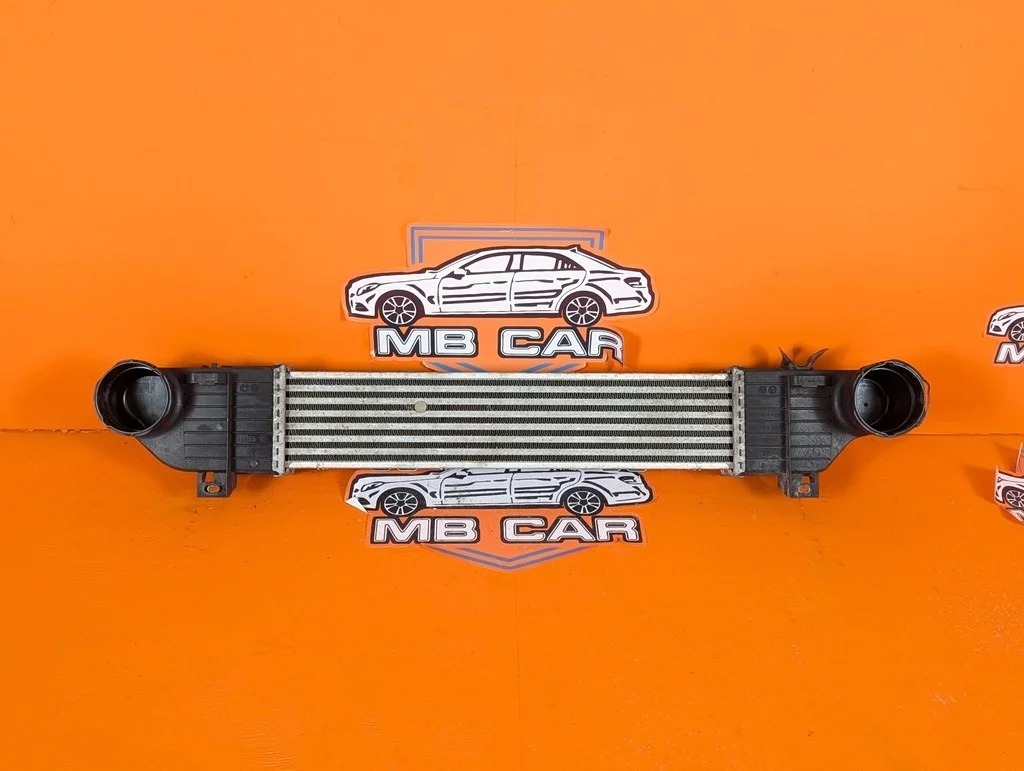 Интеркулер Mercedes-Benz