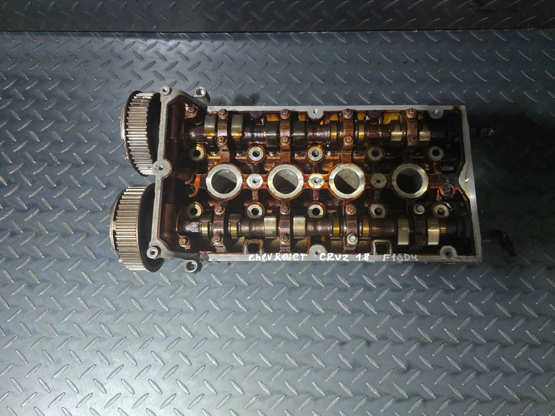 головка блока цилиндров Chevrolet Cruze J300