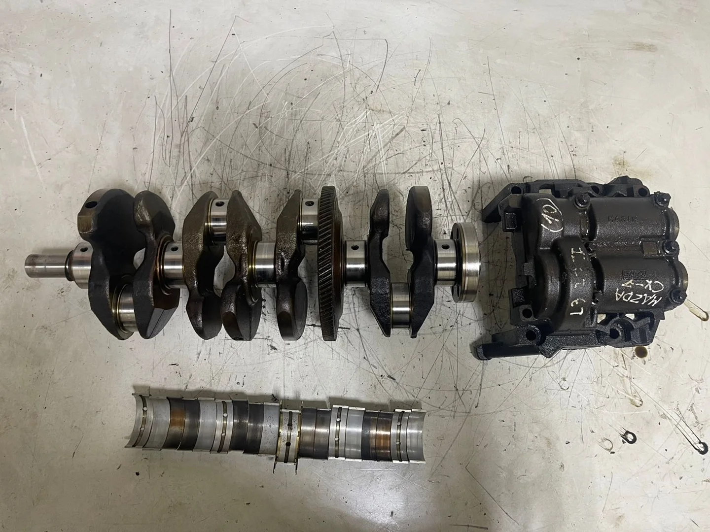 коленвал Mazda CX-7