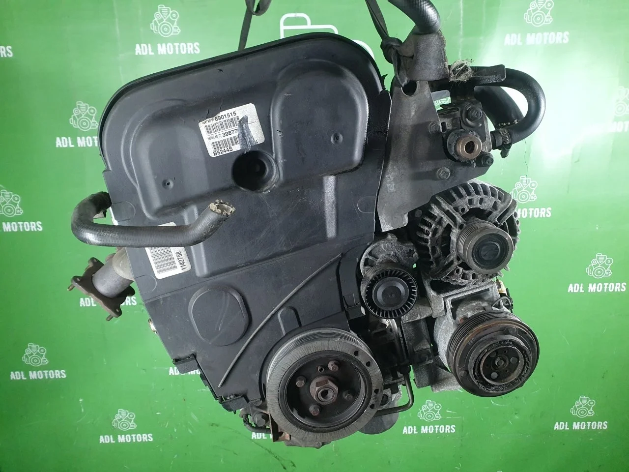 Двигатель Volvo S60 2004-2009 8251484 B5244S