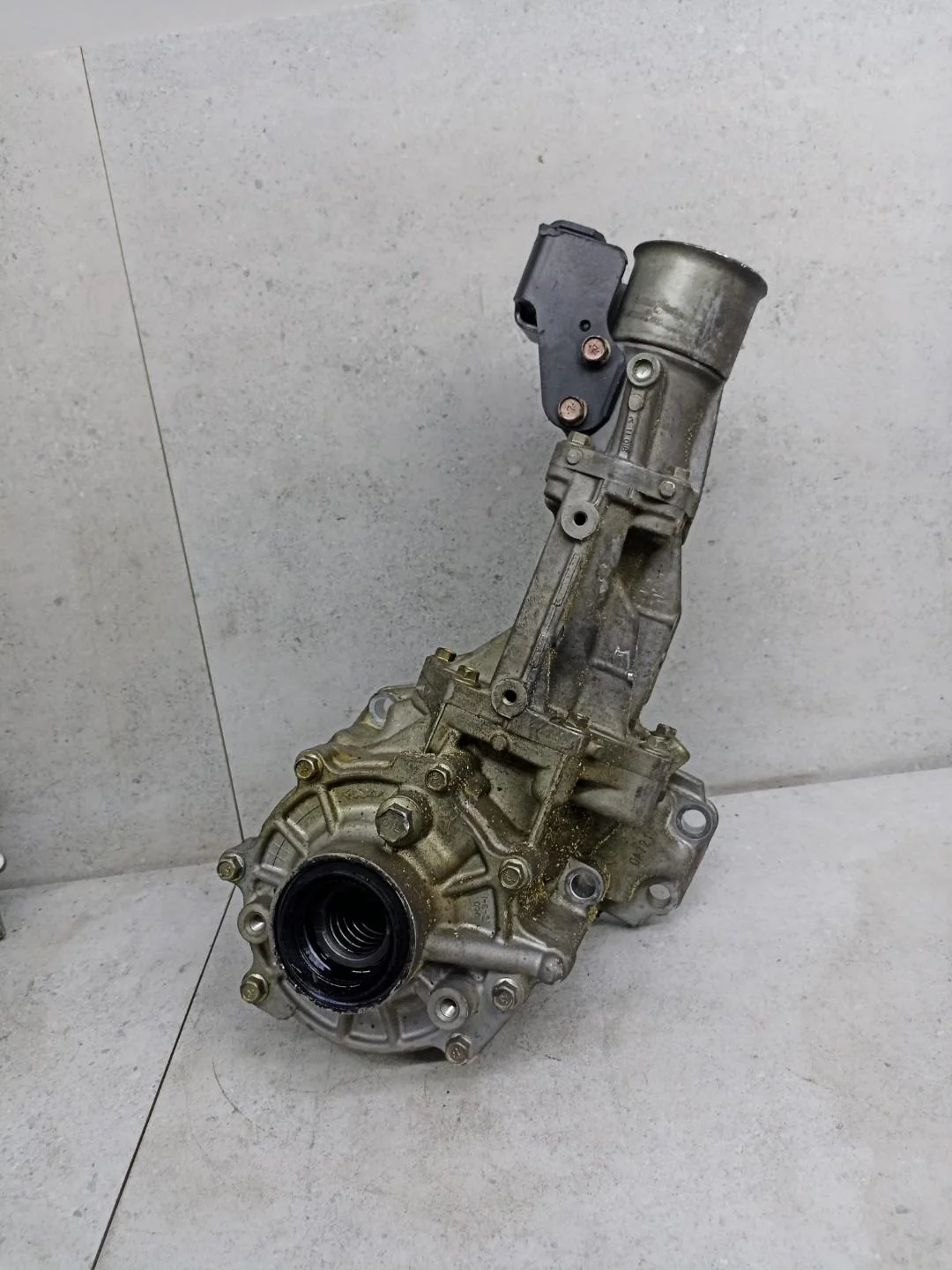 Раздаточная коробка Mitsubishi Outlander 2 рест.