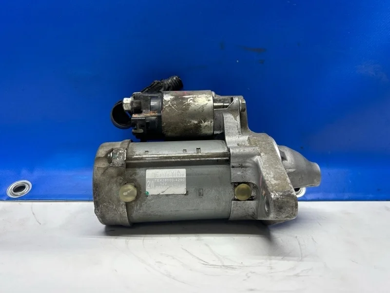 Стартер Toyota Corolla 2010 2810037031 E150 1.6 1ZR-FE