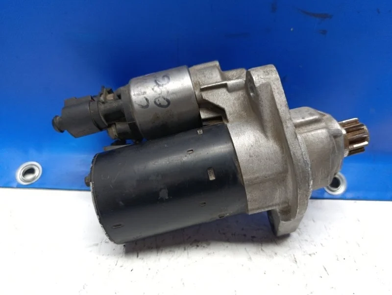 Стартер Volkswagen Tiguan 2012 02M911023 5N1 2.0 CAW