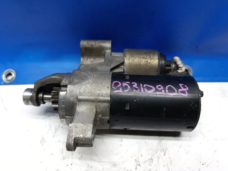 Стартер Audi Q5 2010 06H911021A 8R 2.0 CDN