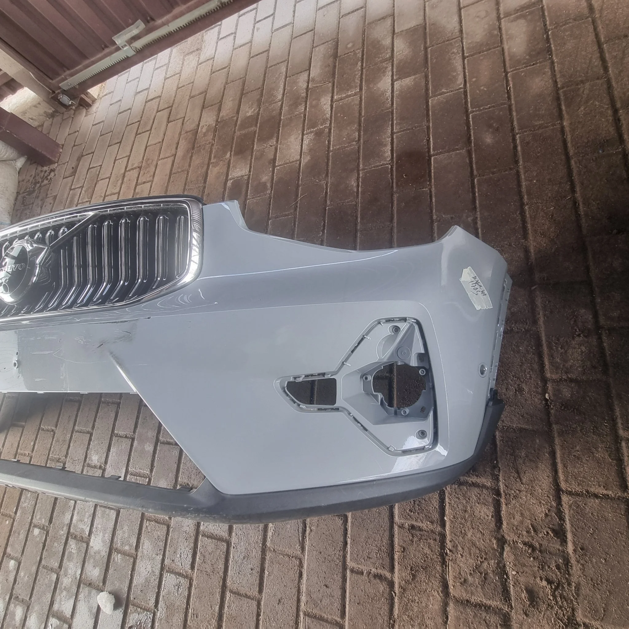 Бампер передний Volvo xc60 (32234928)