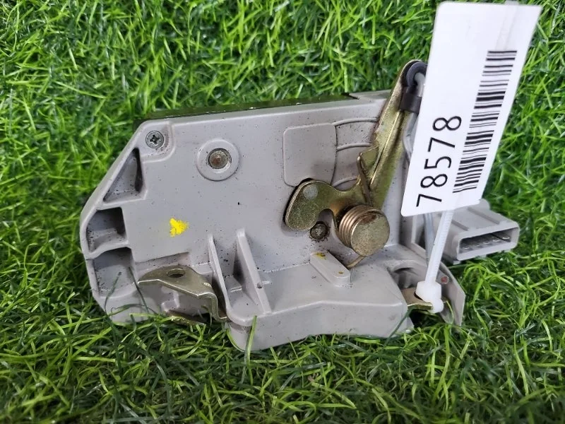 Замок двери Peugeot 406 1990 913870 8E XU10J4R, задний правый