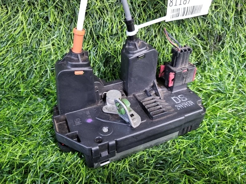 Замок двери Opel Zafira 2003 24414134 F75 Z22SE, задний левый