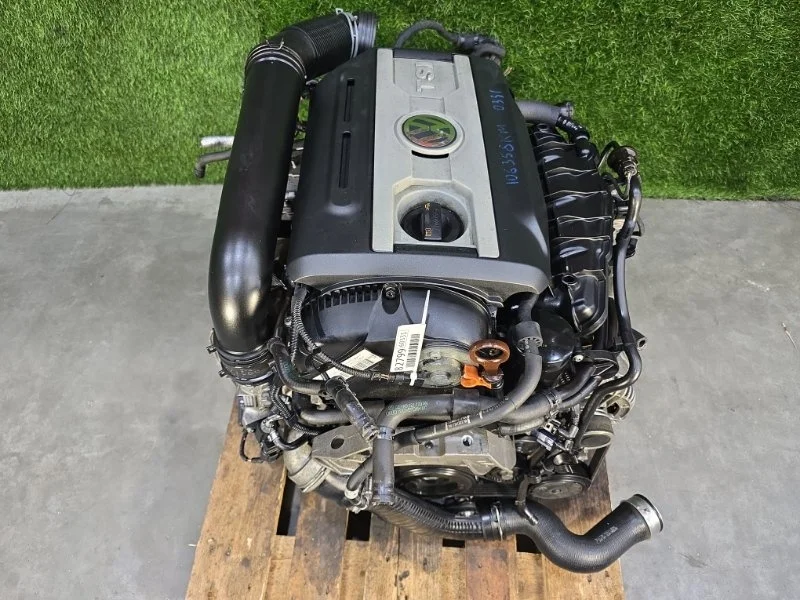 Двигатель из Японии Volkswagen Passat Variant 2010 06J100035H 3C5 CDAA