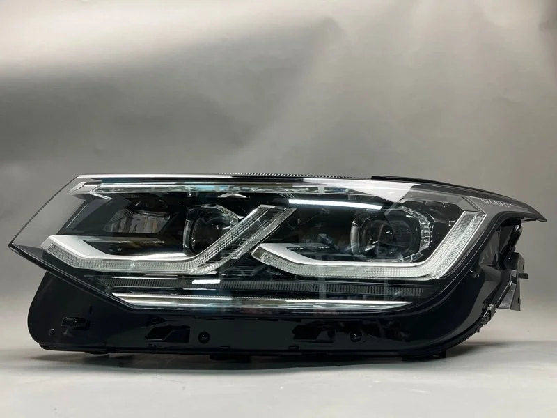 Фара Volkswagen Tiguan 2020-2022 5NB941081C 2, передняя левая