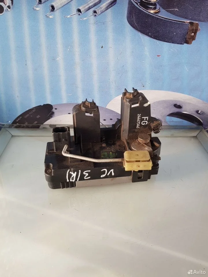 Замок двери задней правой opel vectra c