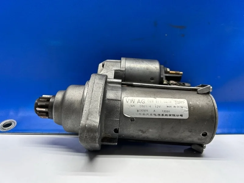 Стартер Skoda Octavia 2011 02M911023M A5 1.8 CDA