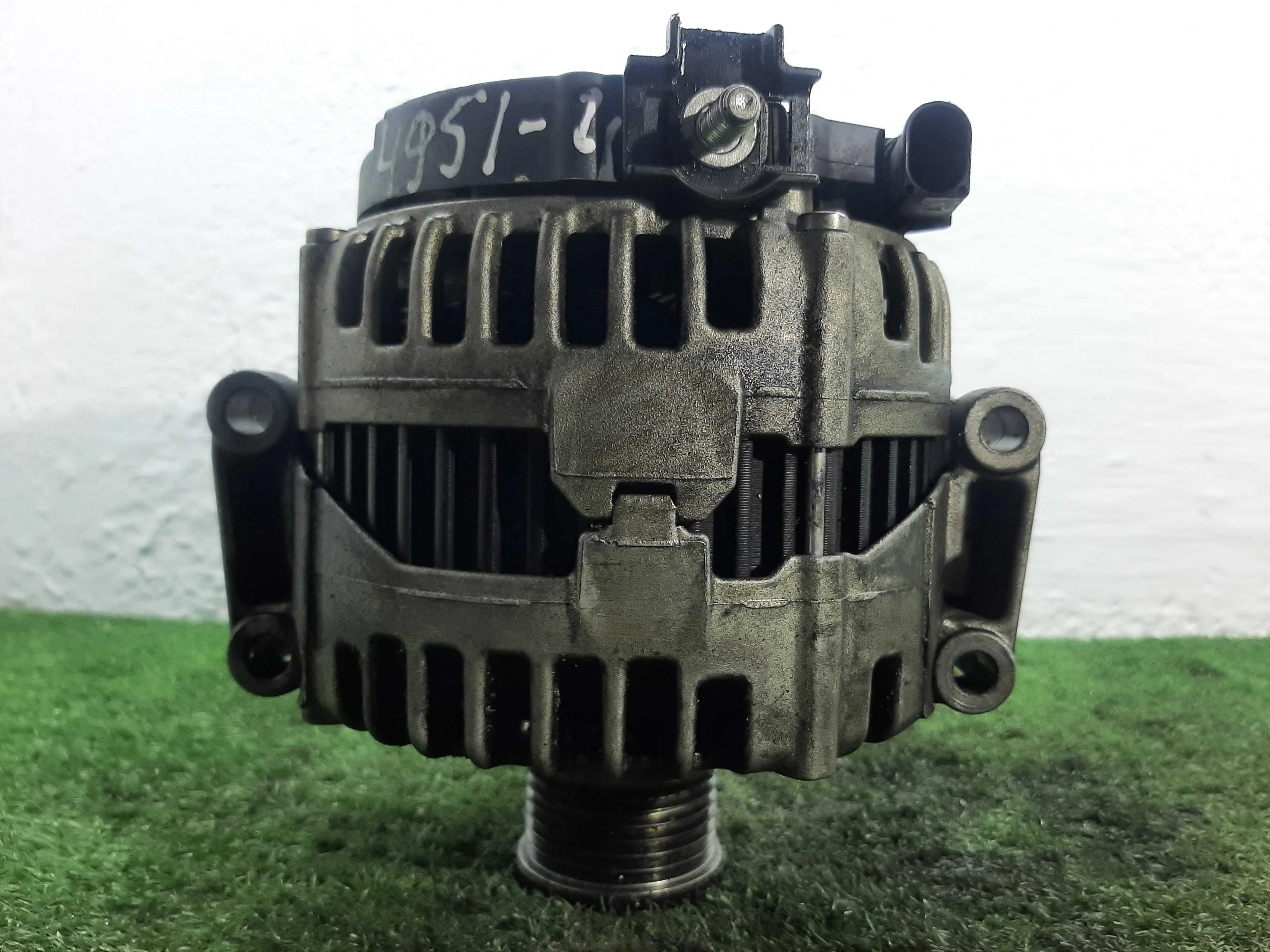 Генератор Mercedes E-klasse (W212) 2009 - 2013 дизель 3.0 Автомат