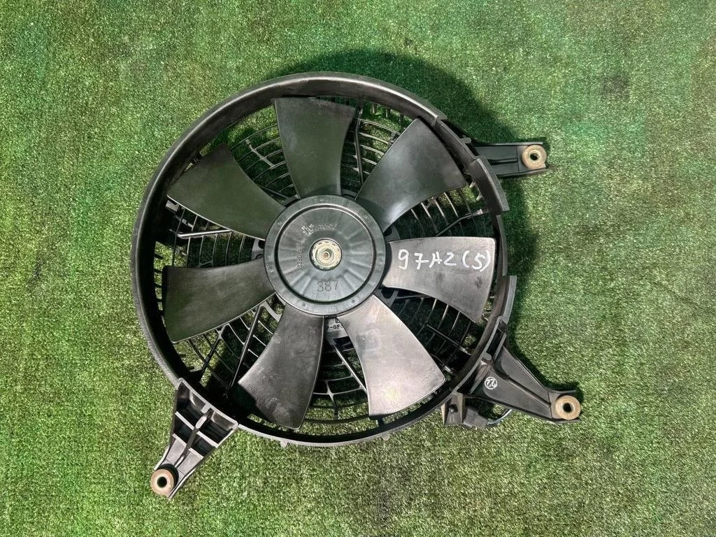 Б.у. вентилятор кондиционера MITSUBISHI PAJERO V97W MITSUBISHI PAJERO V97W 3.8 2009