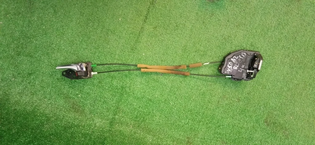 Б.у. замок двери TOYOTA CAMRY V50 ASV50 TOYOTA CAMRY V50 ASV50 2.5 2014